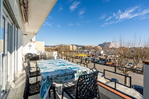 Outdoor dining - WELCS APARTAMENTO 048 EMP con Terraza y Vistas (Empuriabrava)