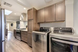 Microwave, oven, stovetop, dishwasher