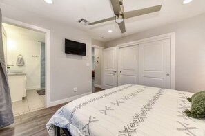 2 chambres, fer et planche à repasser, Wi-Fi, draps fournis