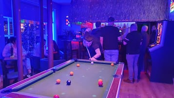 Bar (in der Unterkunft)