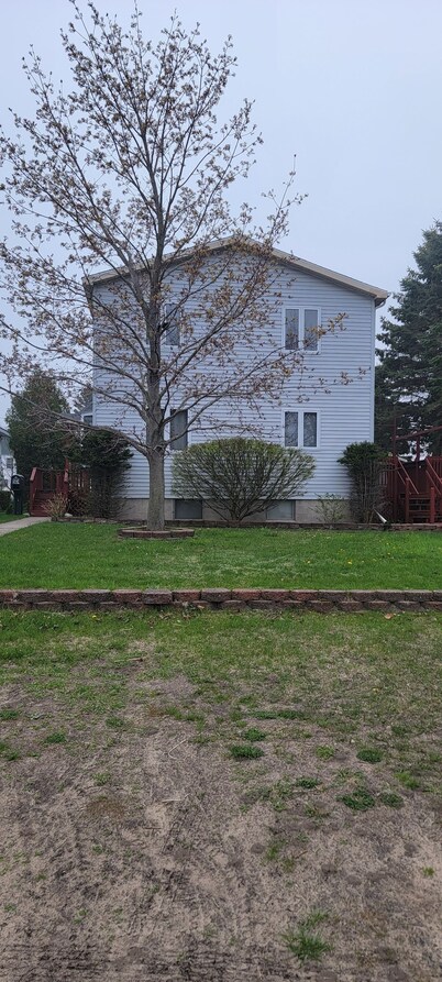 BED & BEACH!  2 Blocks from Beautiful Ludington Beach