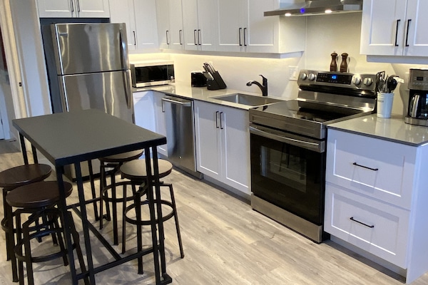 Microones, forn, placa de cuina i rentaplats