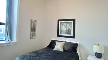 2 bedrooms, in-room safe, iron/ironing board, WiFi
