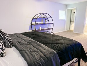 4 bedrooms, travel crib, WiFi, bed sheets