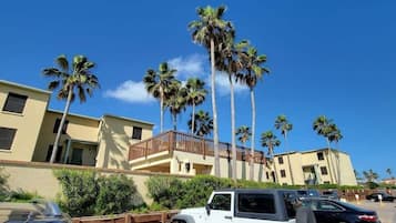 Condo, 1 Bedroom | Exterior