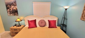 1 bedroom, individually decorated, individually furnished - Habitat #23 1 Bedroom Home by RedAwning (South Padre Island)