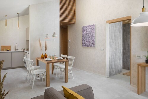 Remarkable 2-bed House in Zrenj