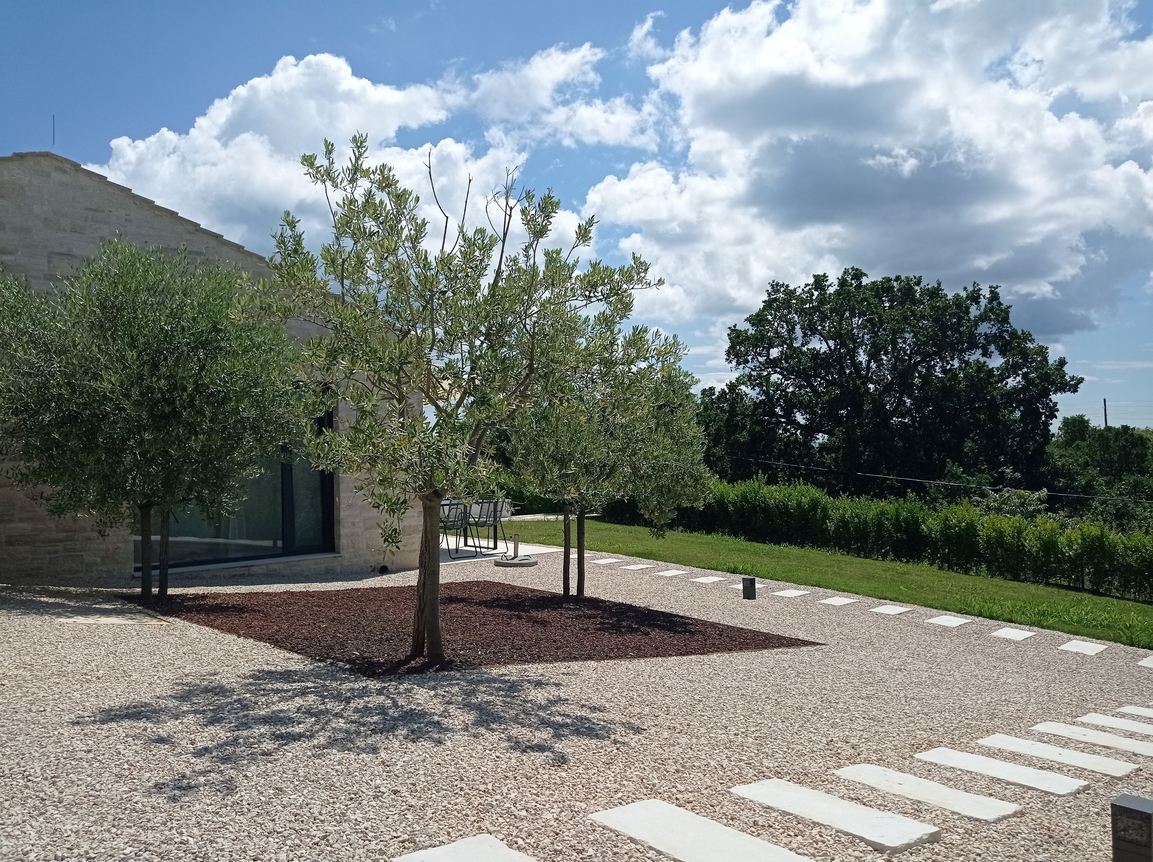 하우스 | 숙박 시설 구내