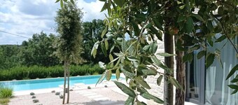 Remarkable 2-bed House in Zrenj