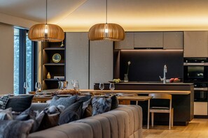 Living area - IORI Niseko (Kutchan)