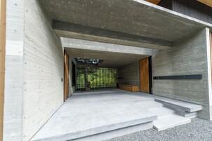 Fachada de la propiedad