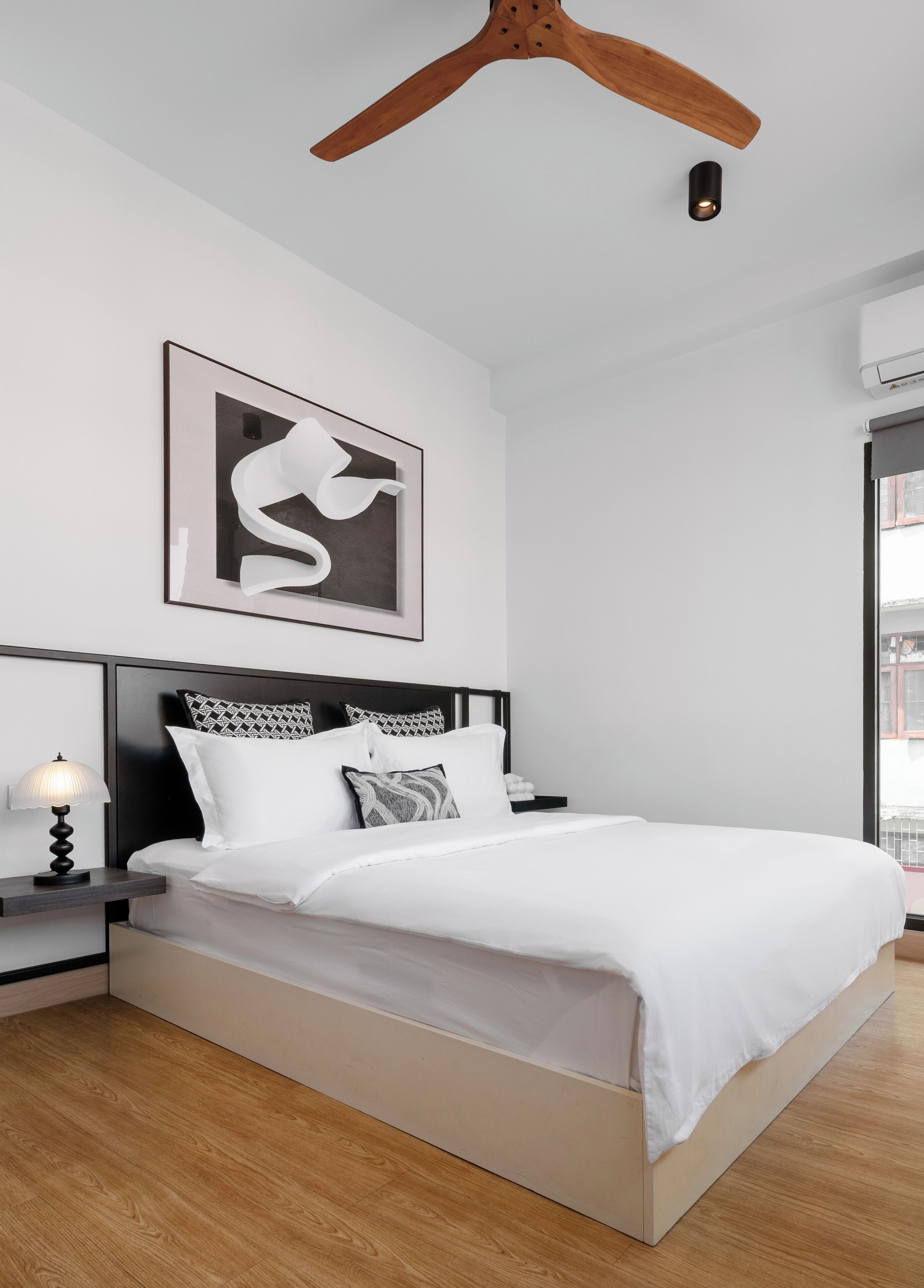 City Double Room | Free WiFi