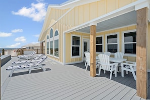 House, 4 Bedrooms | Outdoor dining