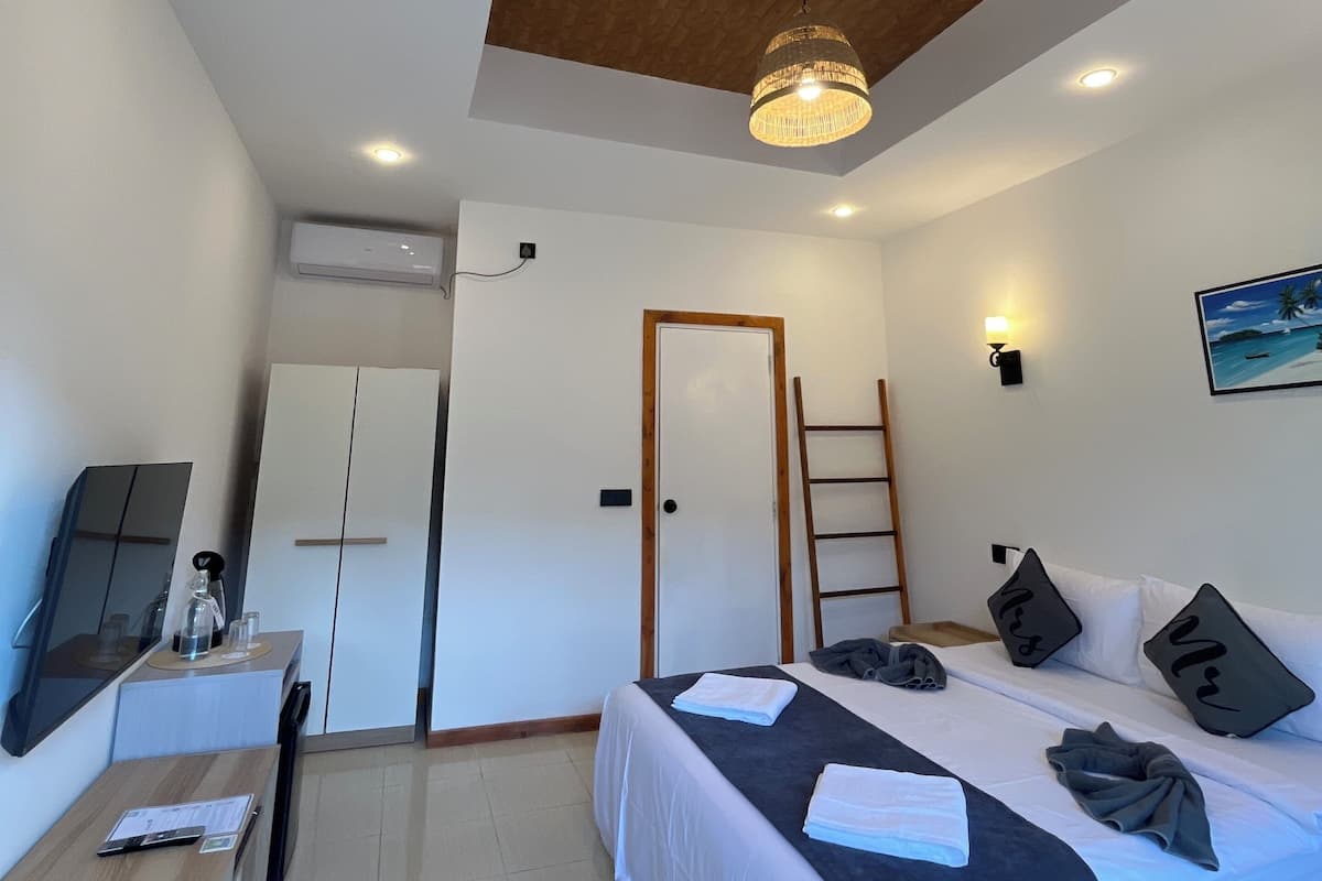 Standard dubbelrum | Sängtillbehör av högsta kvalitet och gratis produkter i minibar