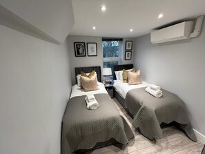 3 habitaciones, tabla de planchar con plancha y wifi gratis