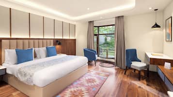 Deluxe Room | Iron/ironing board, free WiFi, bed sheets
