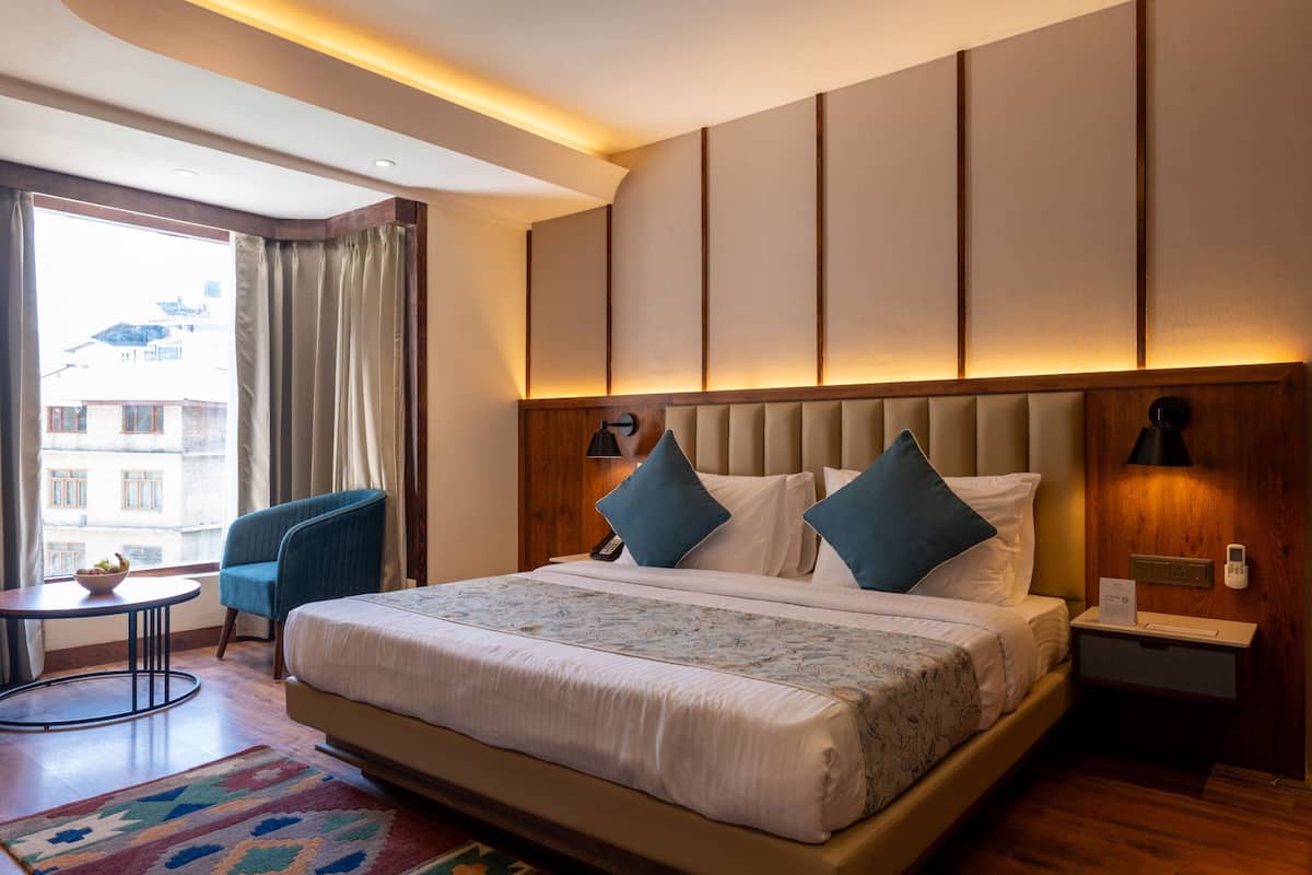 Exclusive Studio Suite | Iron/ironing board, free WiFi, bed sheets