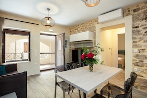 Dining - Carya Residence with outdoor hot tub on the roof terrace (Karoti)