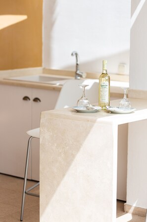 Interior - Carya Residence with outdoor hot tub on the roof terrace (Karoti)