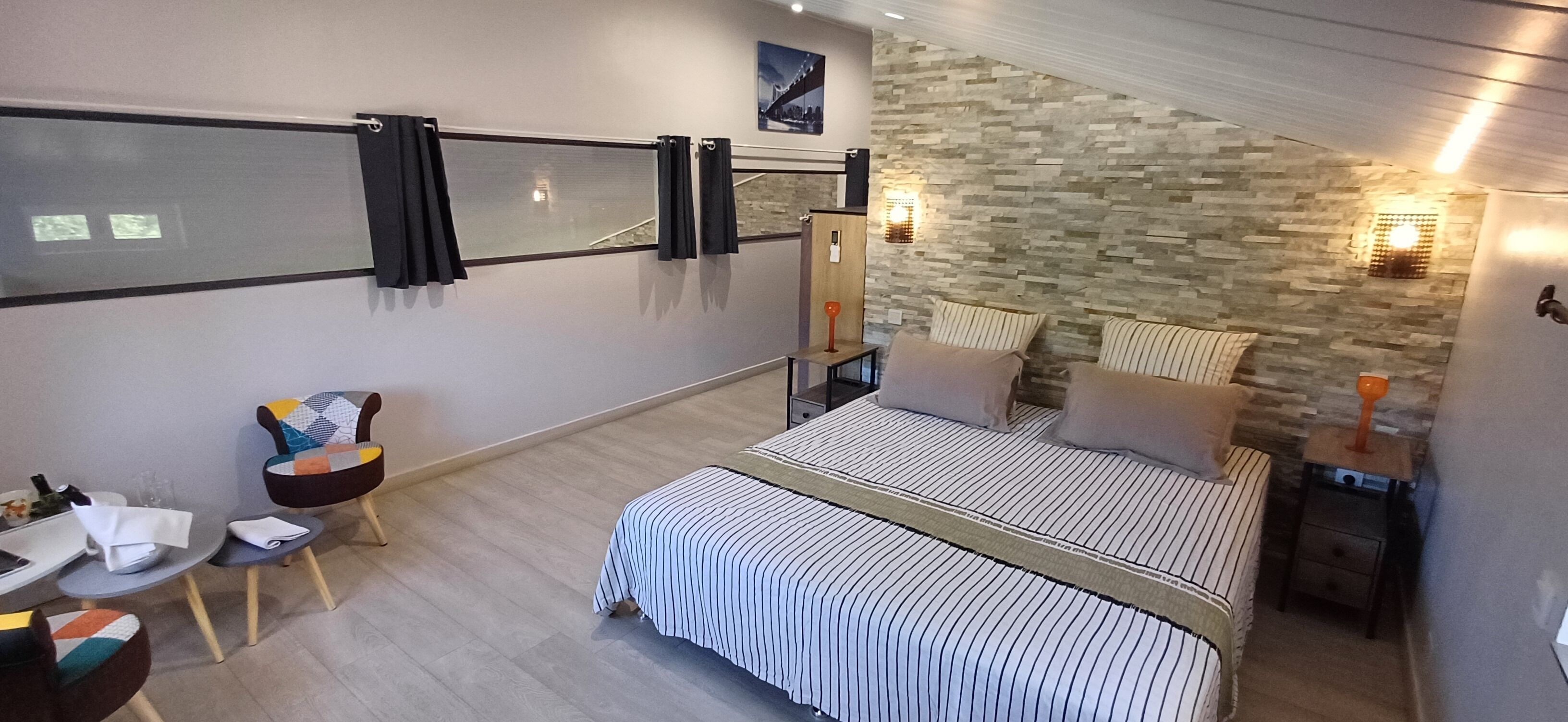 4 chambres, bureau, lit parapluie, Wi-Fi gratuit