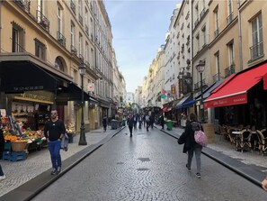 مكان جذب سياحي