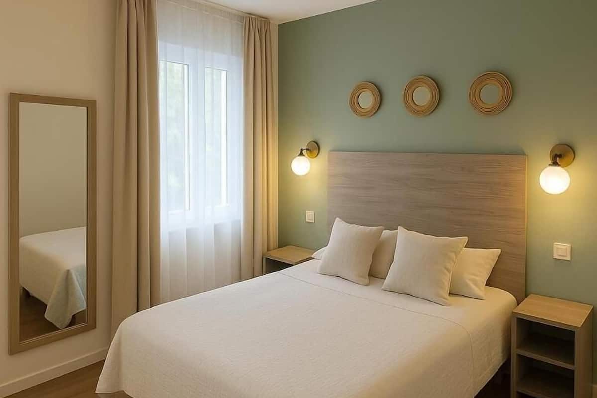 Basic Double Room