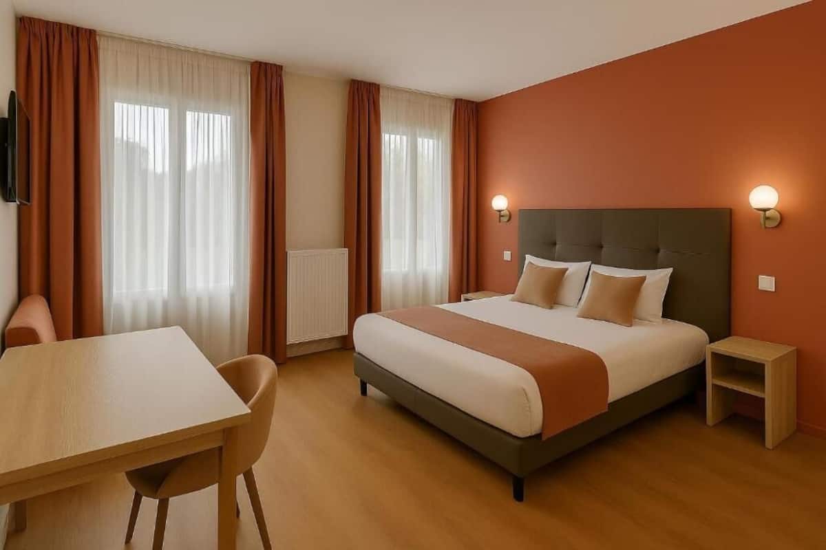 1 bedroom, premium bedding, individually decorated
