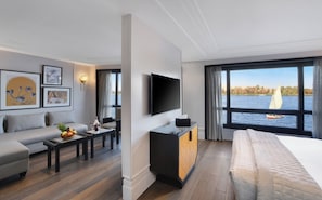 ジュニア スイート | 1 室のベッドルーム、ミニバー、可動式ベッド、WiFi (無料)