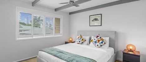 2 habitaciones, tabla de planchar con plancha y wifi gratis