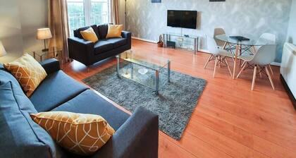 Hilton Wynd Apartment, Rosyth M90 near Edinburgh