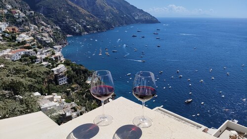 House with a great terrace and  spectacular views 