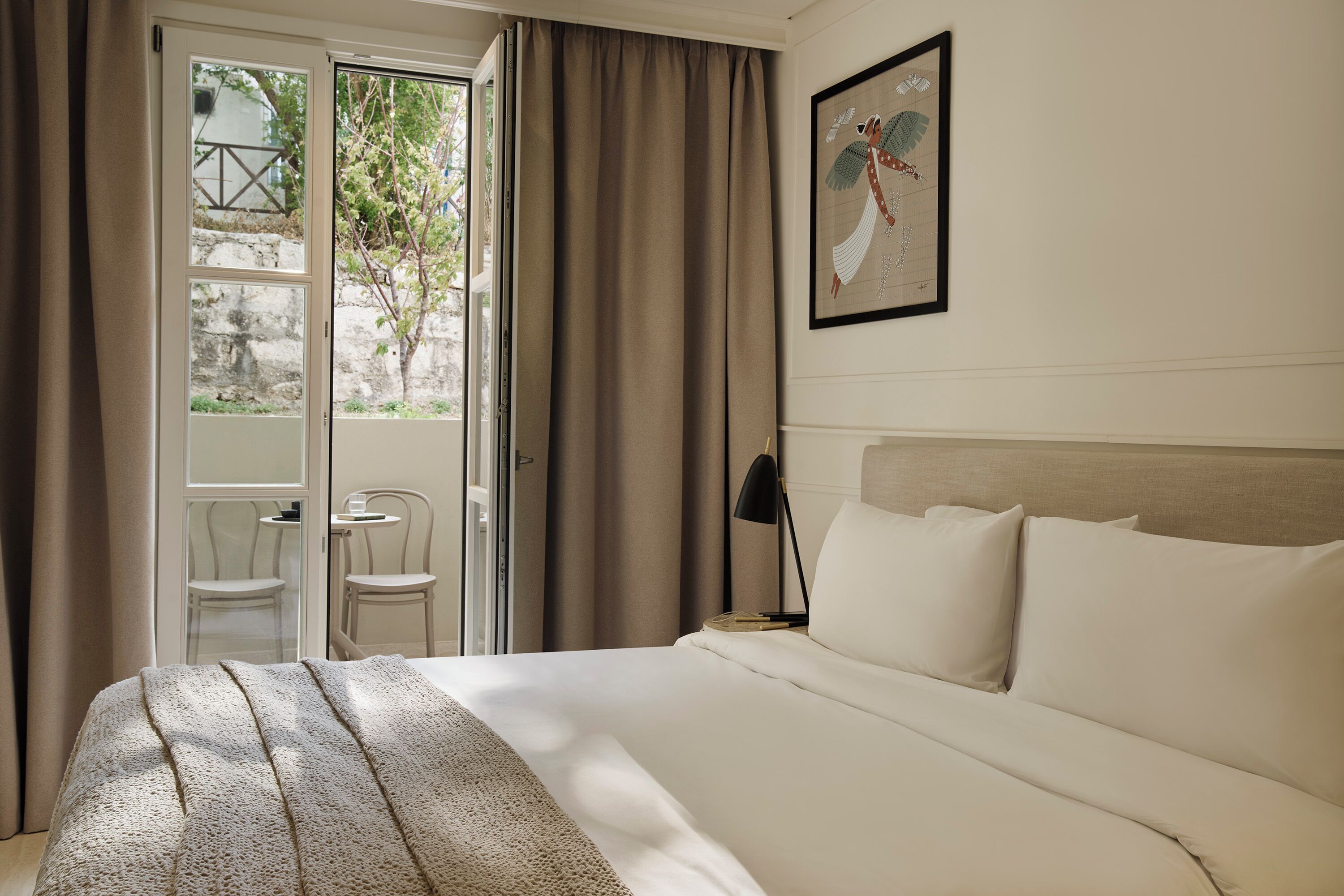 Coffres-forts dans les chambres, chambres insonorisées, Wi-Fi gratuit