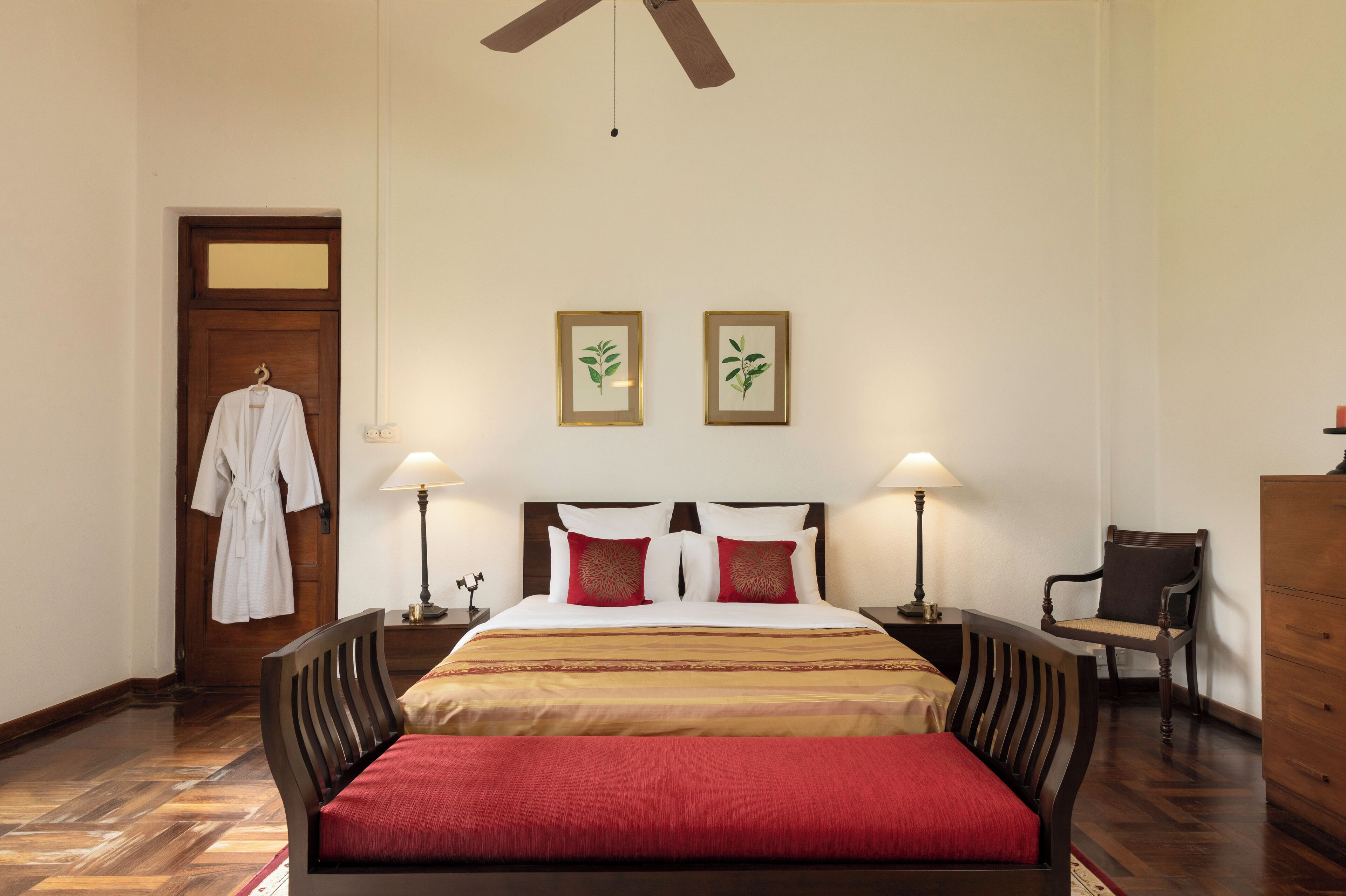 슈피리어 더블룸 | 책상, 암막 커튼, 다리미/다리미판, 무료 WiFi