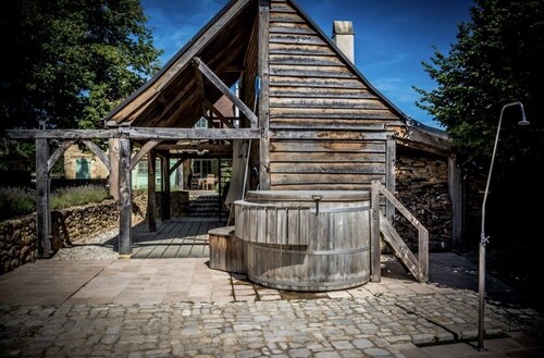 Grote Vakantiewoning MET Zwembad IN DE Dordogne