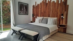 Travel crib, WiFi