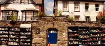The Hay Holiday Cottage
