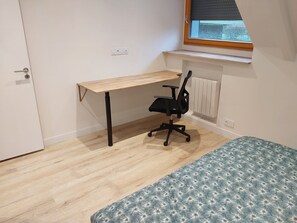 3 bedrooms, WiFi, bed sheets