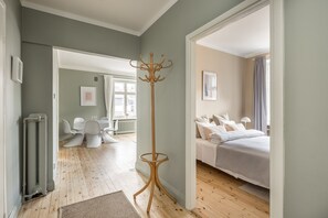 3 chambres, fer et planche à repasser, Wi-Fi gratuit, draps fournis