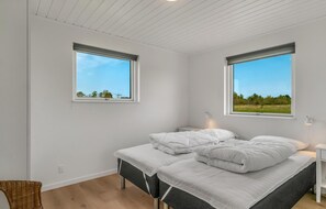 3 bedrooms, free WiFi - Amazing home in Grenaa with WiFi (Grenaa)