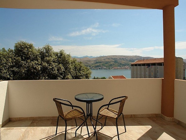 Double Room (Double Room with Balcony and Sea View) | Balcony - Pansion Jurko (Pag)