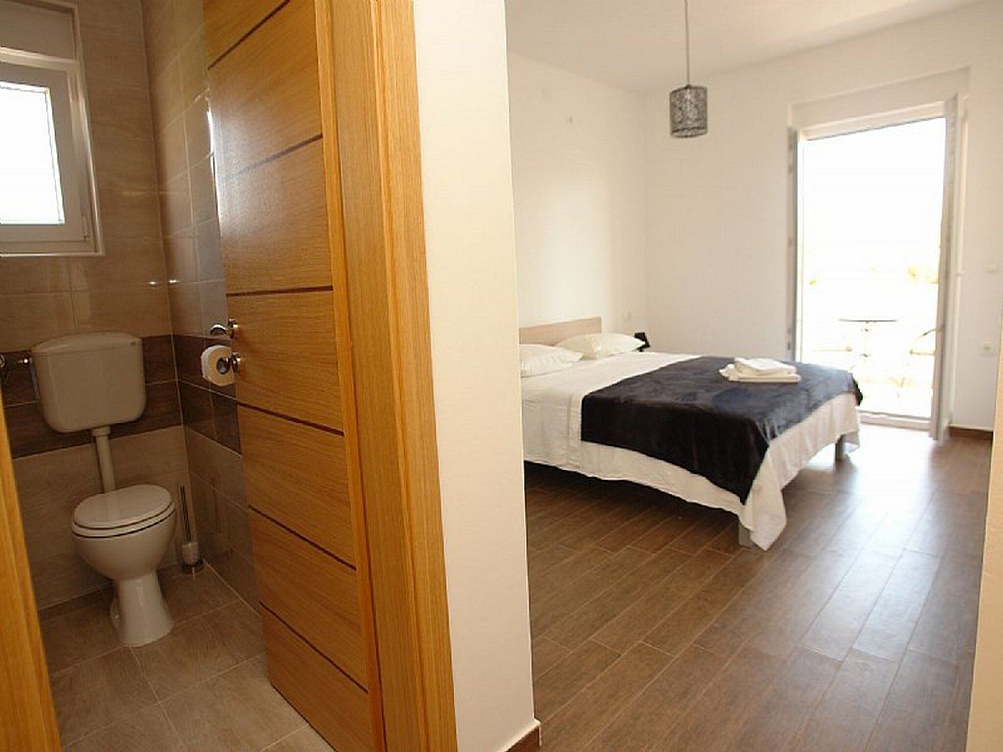 Habitación doble (Premium Double Room with Balcony and ) | 3 habitaciones y cunas gratuitas 