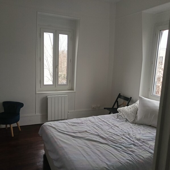 2 chambres, Wi-Fi gratuit, draps fournis