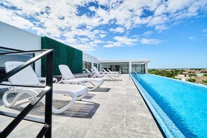 Piscina externa