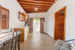 Traditional Suite with Terrace and Sea View | Eget kök