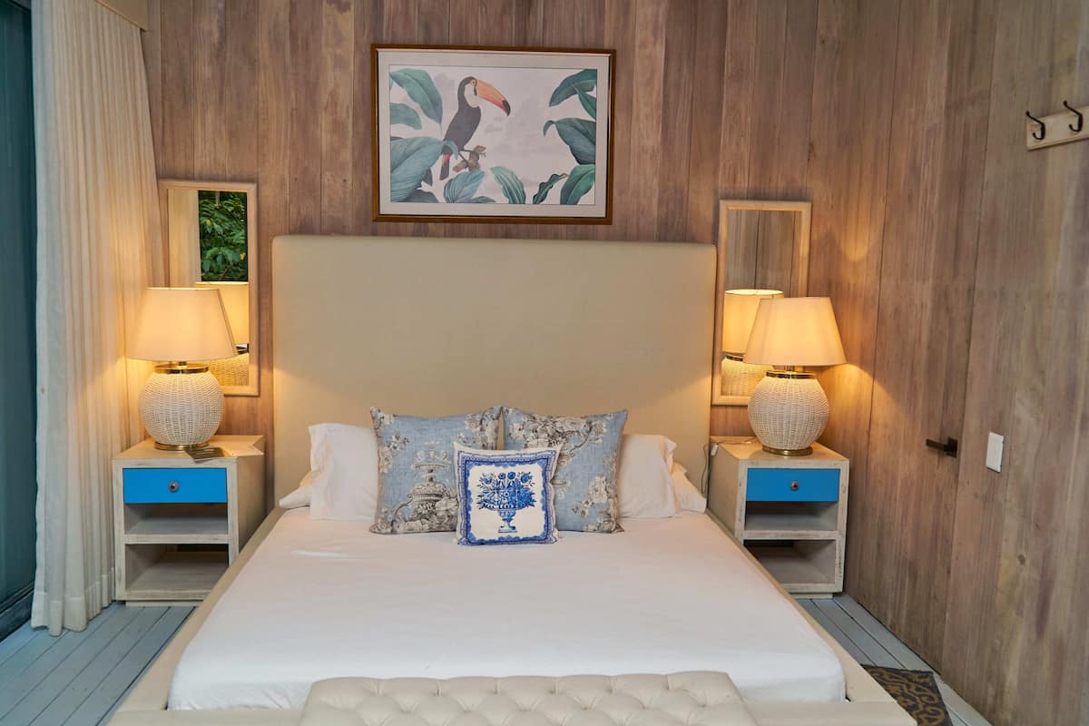 Suite monolocale Luxury, 1 letto queen | 1 camera, biancheria da letto di alta qualità, minibar, lenzuola