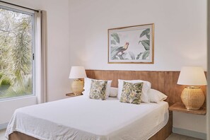 Kahden hengen standard-huone | 1 makuuhuone, ylelliset vuodevaatteet, minibaari, vuodevaatteet