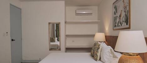 Quarto triplo standard | 1 quarto, roupas de cama premium, frigobar, roupa de cama