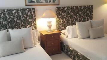 Ropa de cama de alta calidad, wifi gratis y ropa de cama