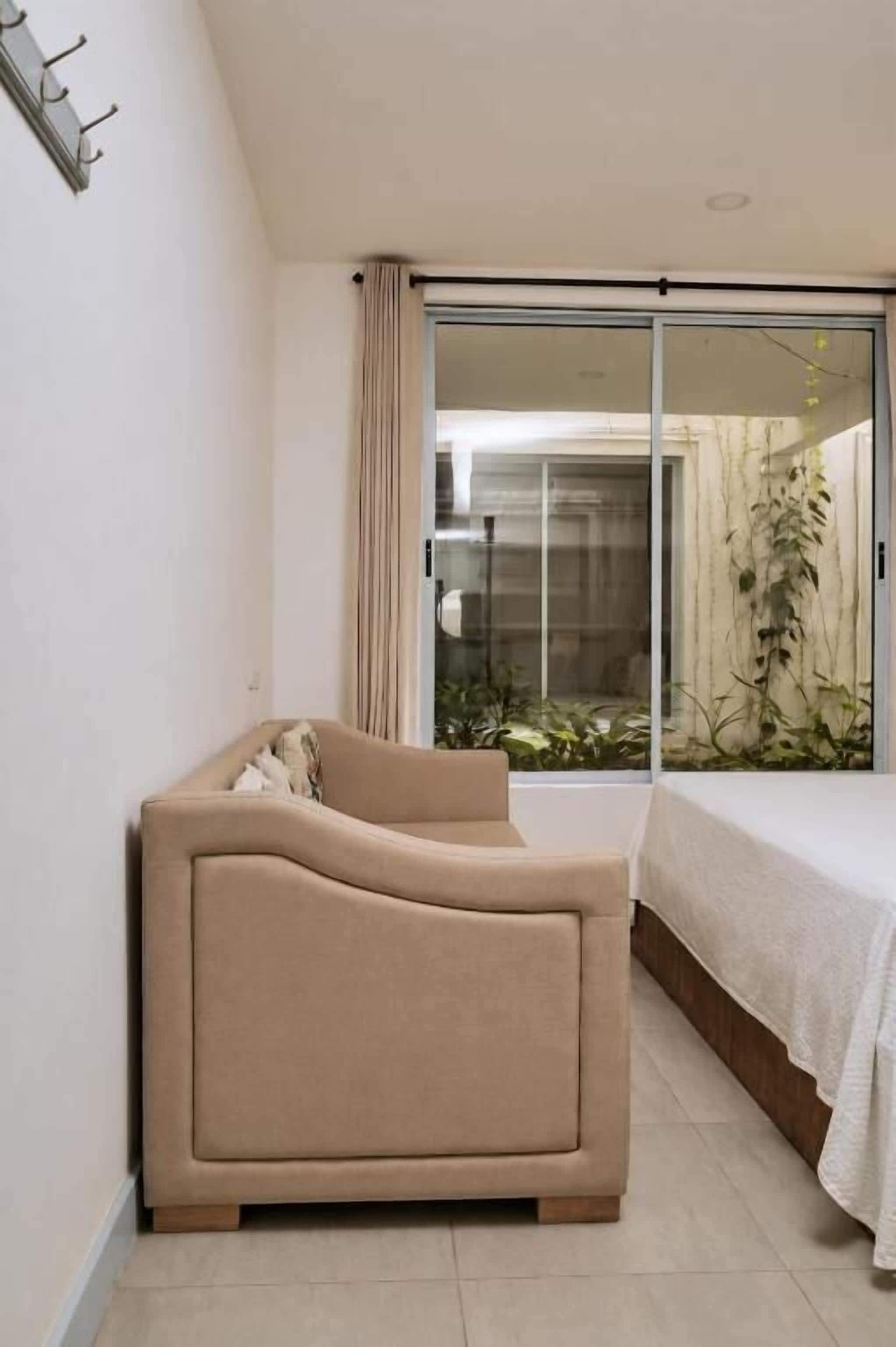 Comfort-værelse til 3 personer | Premium-sengetøj, gratis Wi-Fi, sengetøj