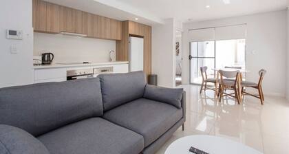 Stirling Apartment 1- Modern Central Apartment